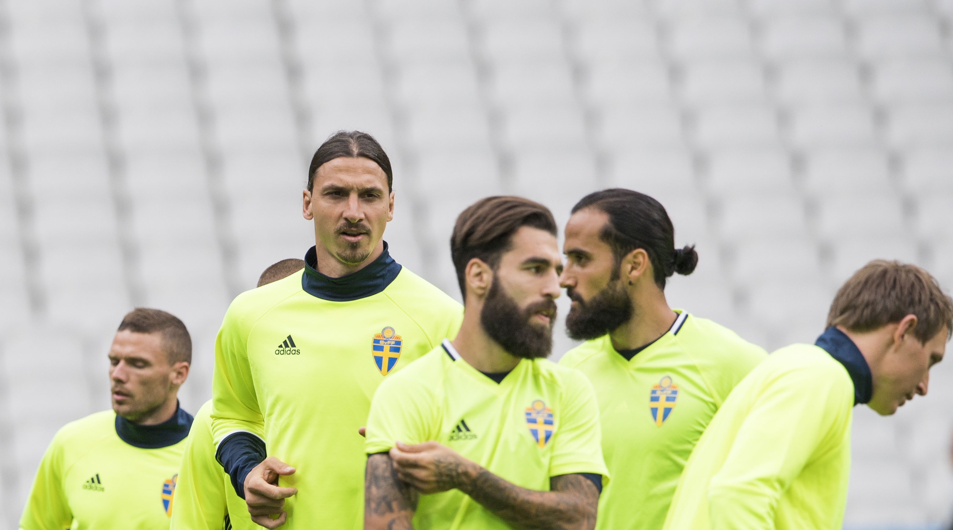 Ibrahimvoci tu tin choi thanh cong o Euro anh 1