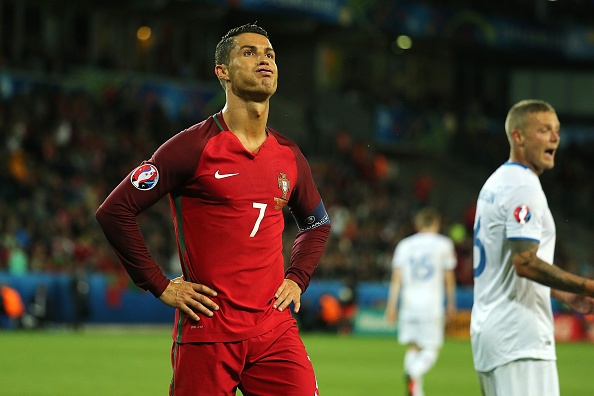 Ronaldo là kẻ thua cuộc đáng thương ảnh 1 Ronaldo la ke thua cuoc dang thuong anh 1