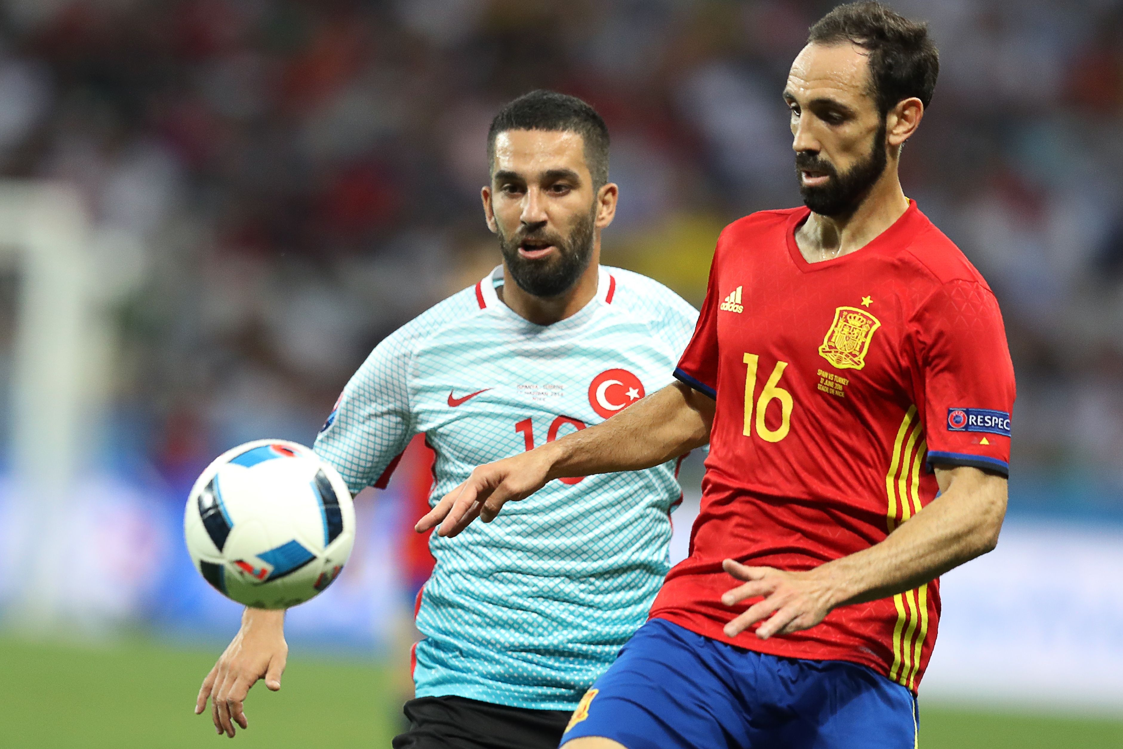 Cham diem Tay Ban Nha anh 3