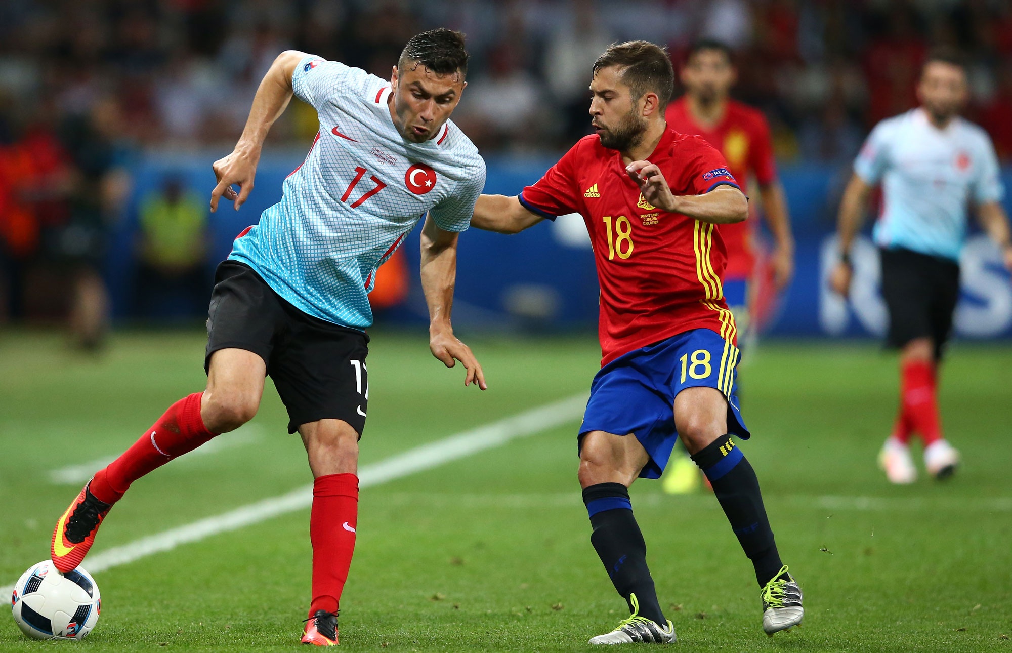 Cham diem Tay Ban Nha anh 6