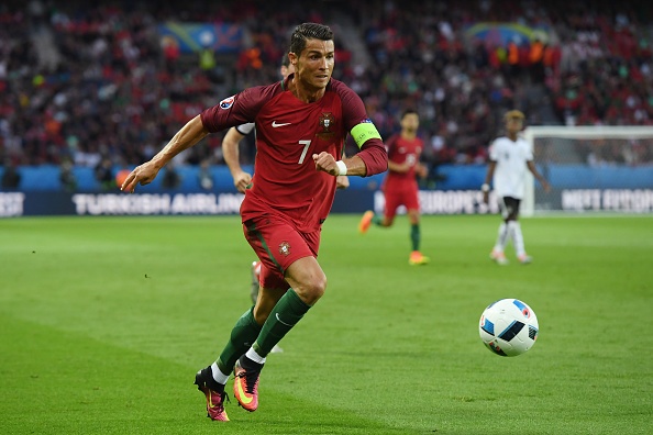 Ronaldo mat tich o vong bang Euro 2016 anh 2