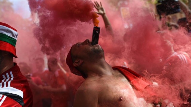 CDV gay nao loan bang man dot phao khoi va xa rac hinh anh