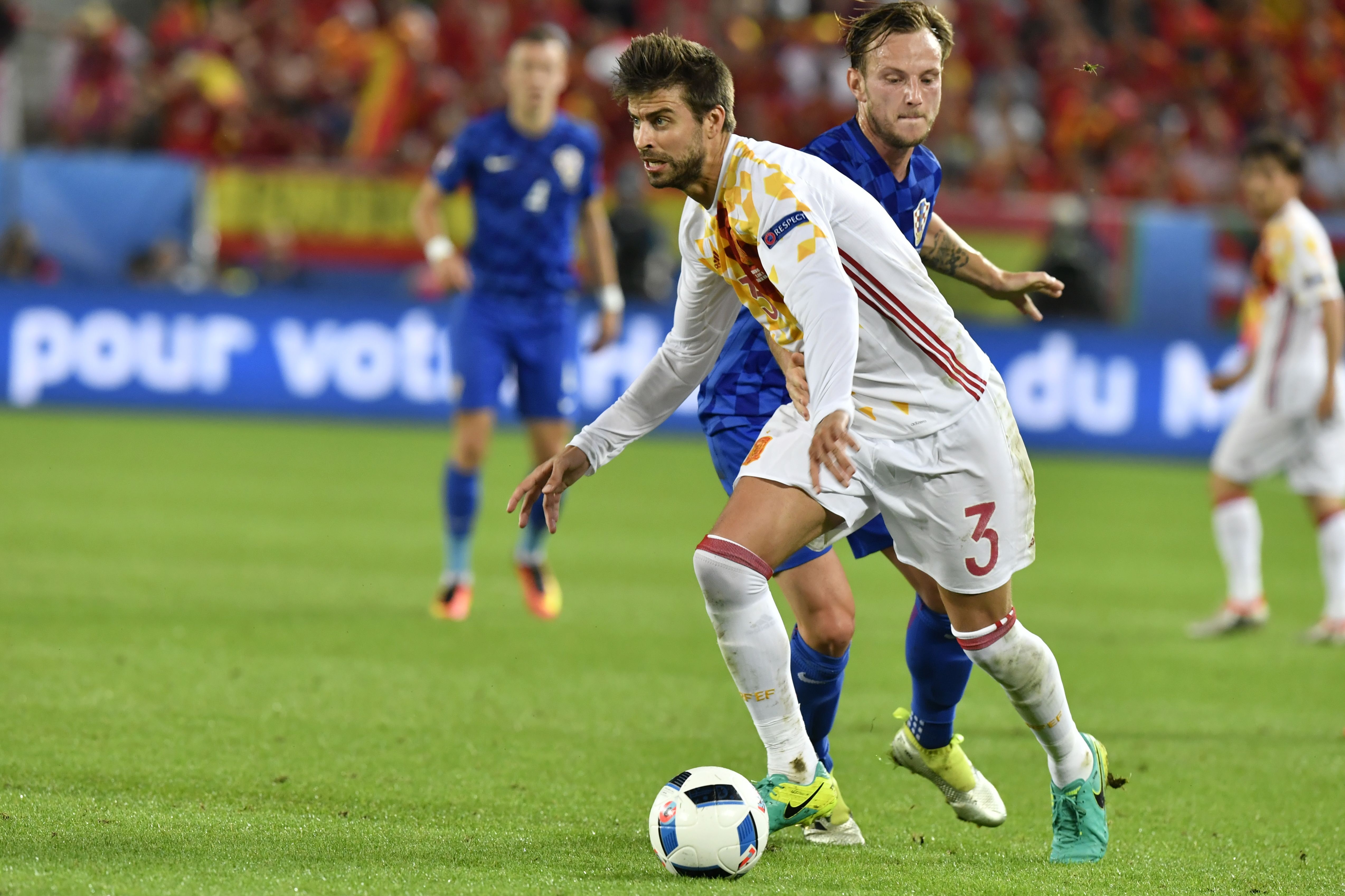 Cham diem Tay Ban Nha anh 4