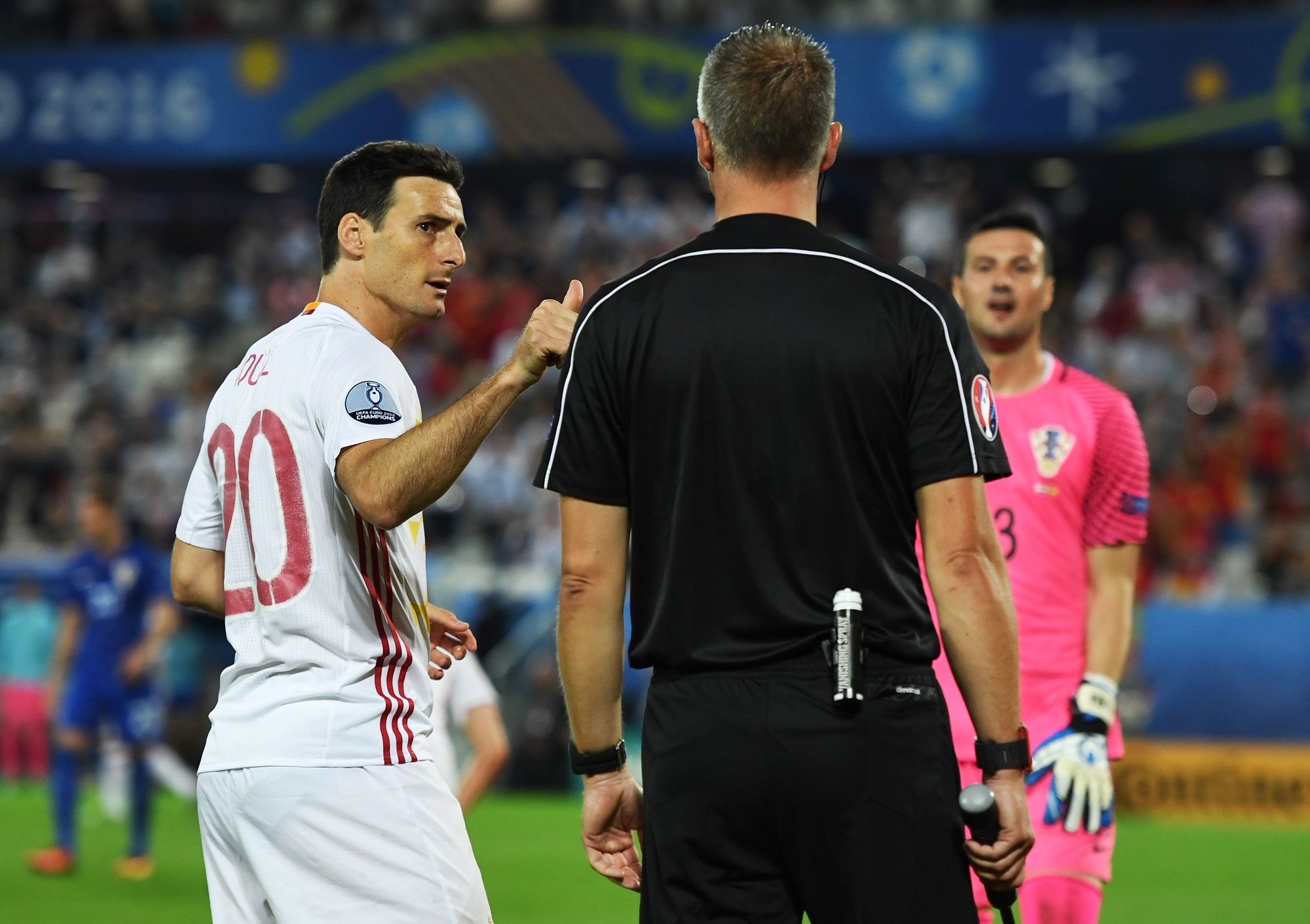 Cham diem Tay Ban Nha anh 14