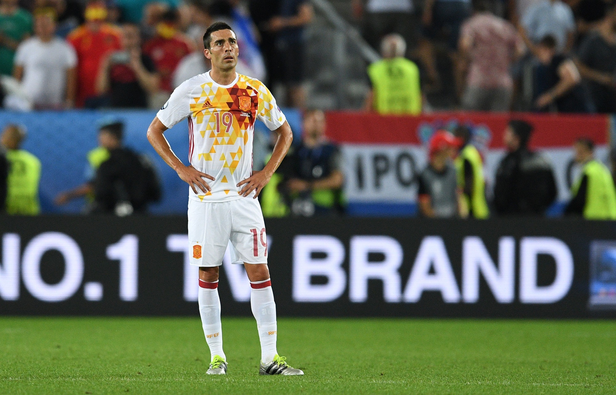 Cham diem Tay Ban Nha anh 13