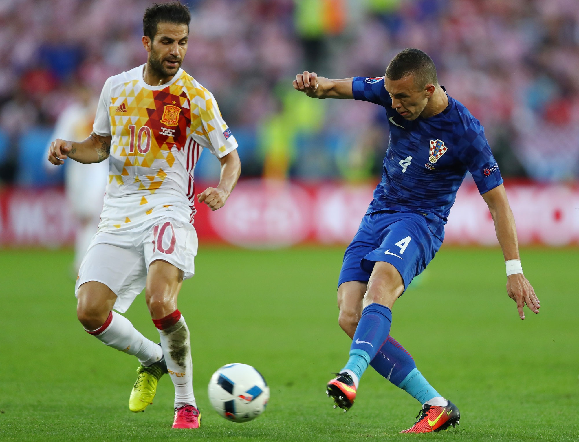 Cham diem Tay Ban Nha anh 7