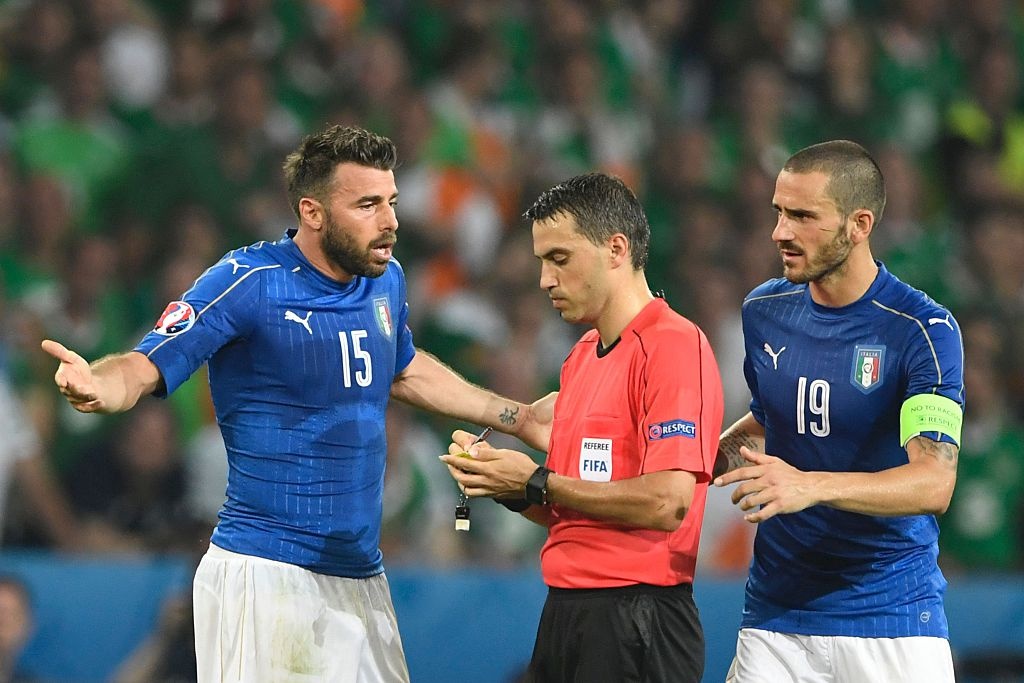 16 doi gianh quyen vao vong 1/8 Euro anh 12