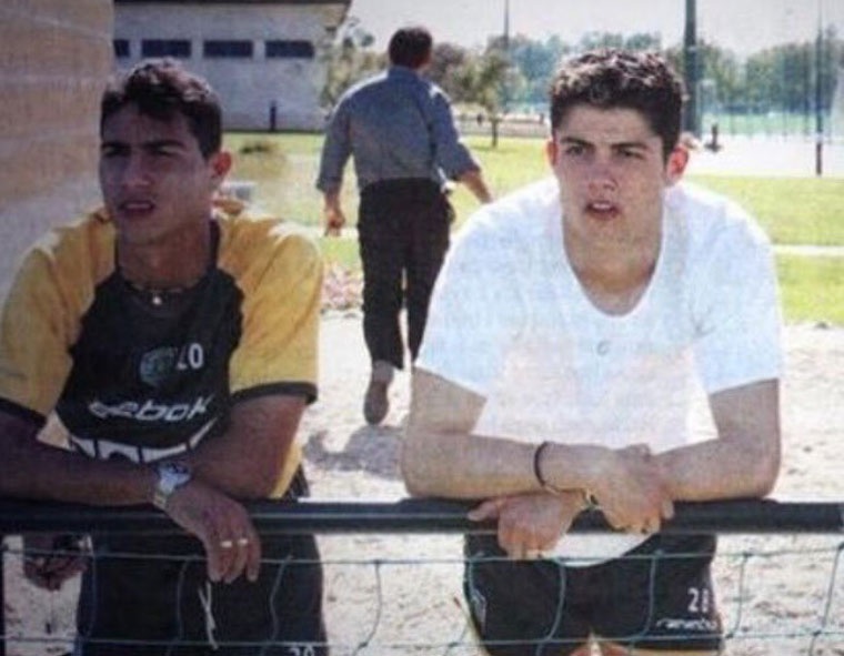 Ronaldo va Quaresma o Euro 2016 anh 9