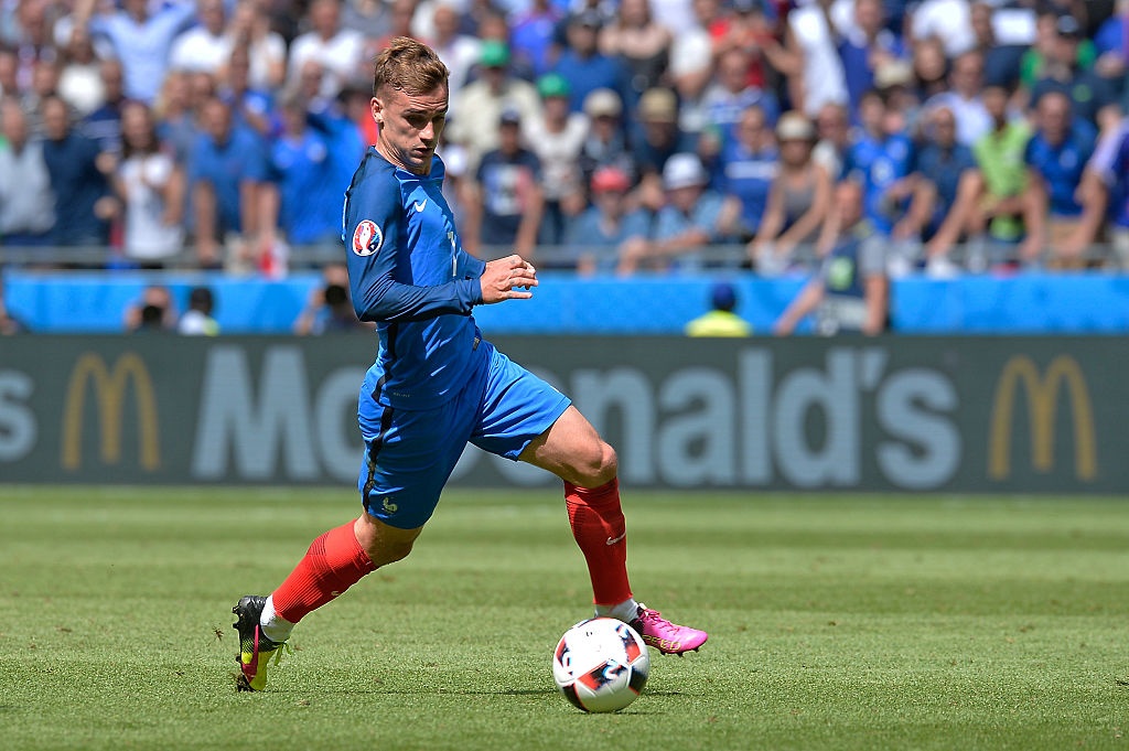 Doi hinh hay nhat vong 1/8 Euro 2016 anh 12