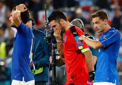 BLV Anh Ngoc: ‘Italy thua do tam ly qua kem’ hinh anh