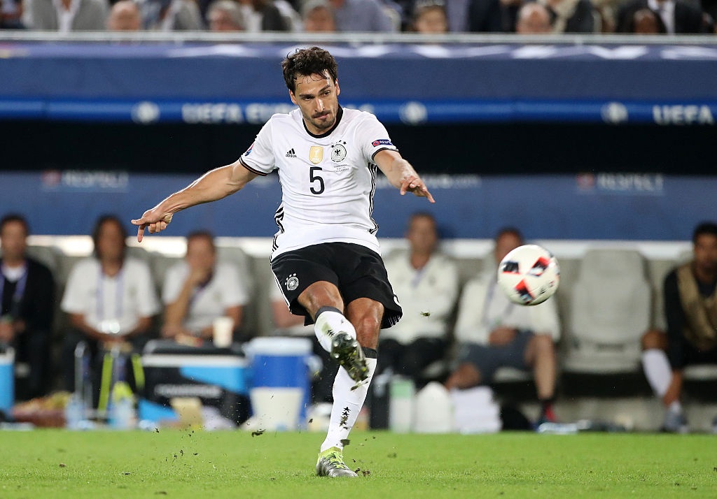 Ronaldo bi loai khoi doi hinh tu ket anh 5