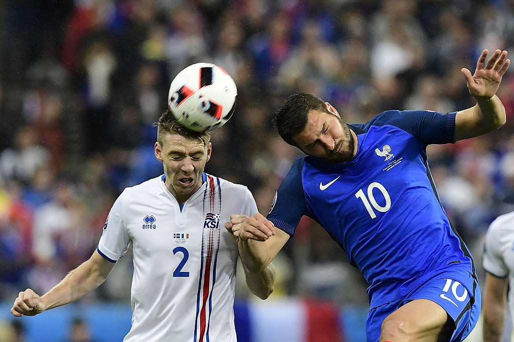 Giroud toa sang giup Phap danh bai Iceland anh 13