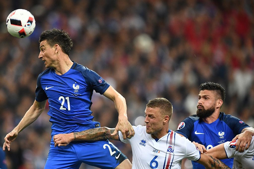 Giroud toa sang giup Phap danh bai Iceland anh 4