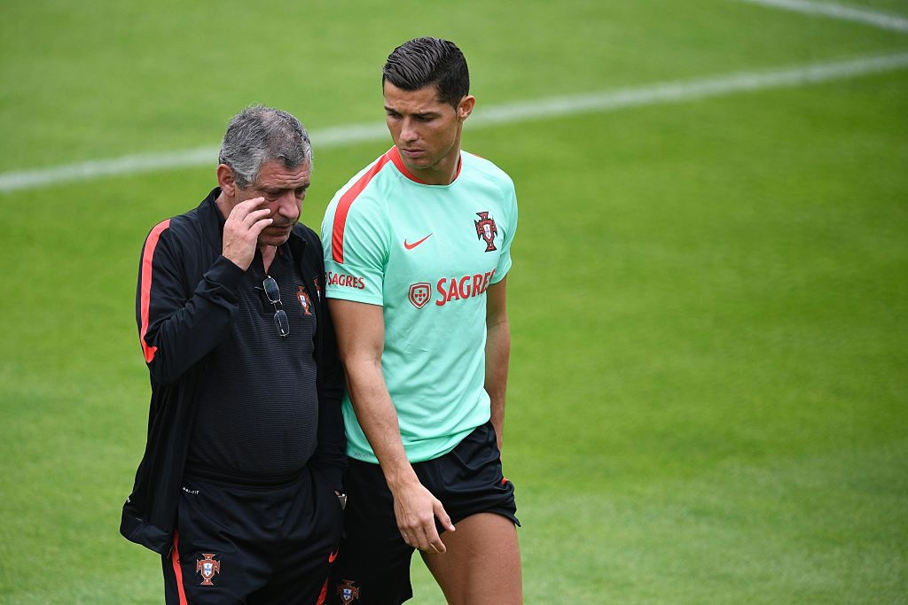 Ronaldo chạy leo dốc rèn thể lực ảnh 6 Ronaldo chay leo doc ren the luc anh 6