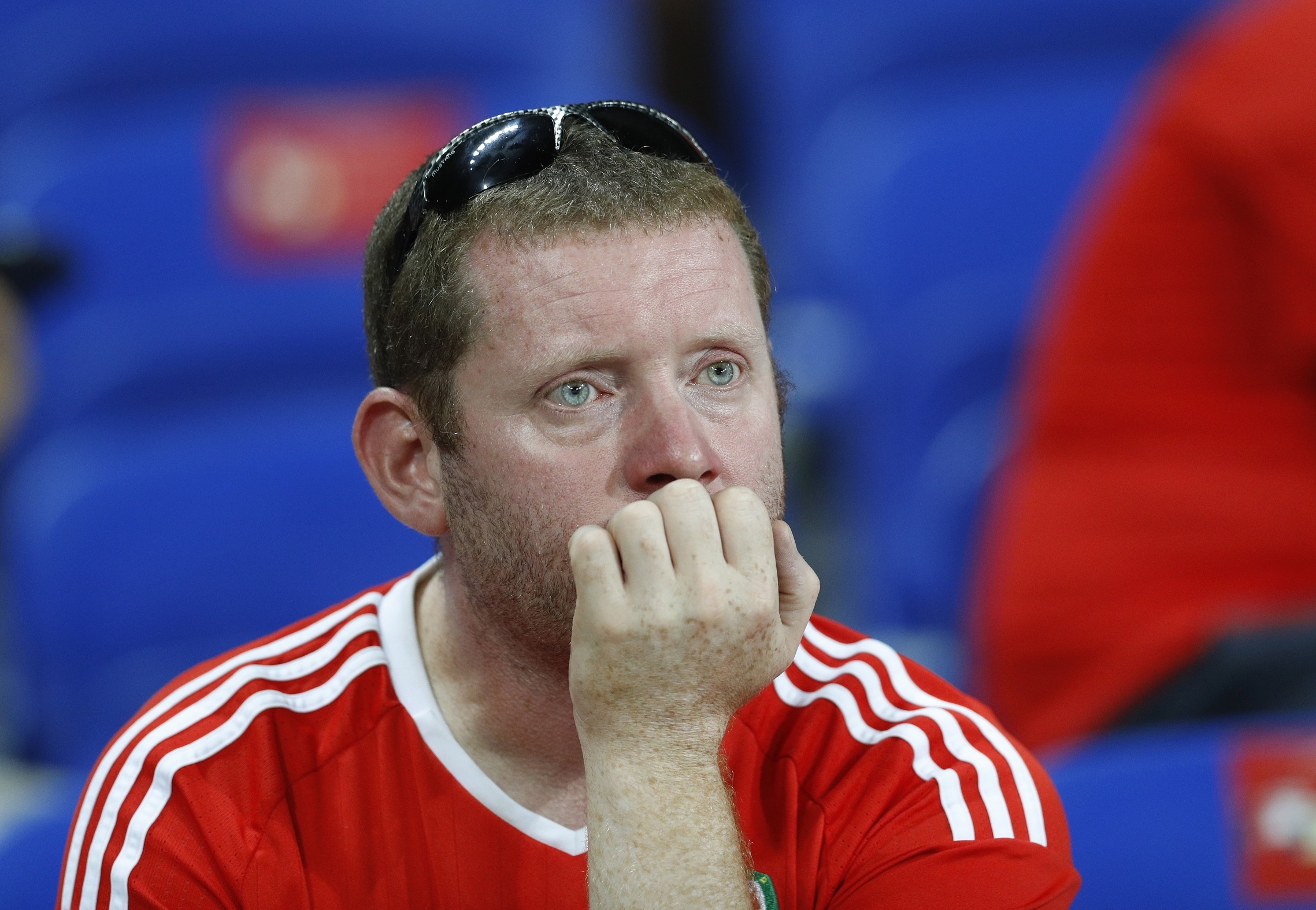 CDV than tho nhin Bale roi Euro 2016 anh 2