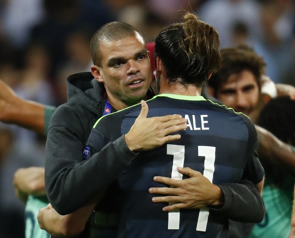 Hình ảnh cảm động của dàn sao Real ảnh 7 Hinh anh cam dong cua dan sao Real anh 7