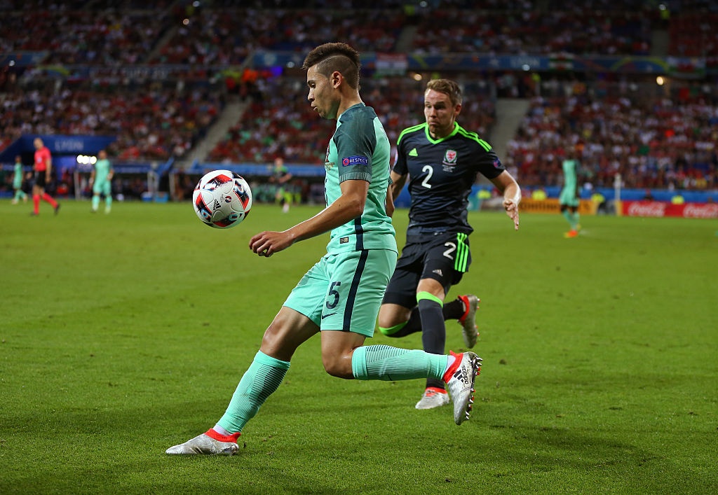 Ronaldo vao doi hinh hay nhat ban ket anh 6