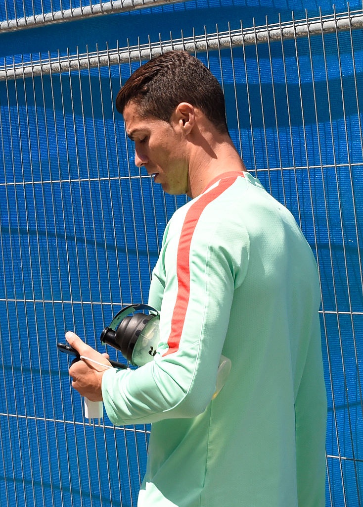 Ronaldo tự tin trước chung kết Euro 2016 ảnh 3 Ronaldo tu tin truoc chung ket Euro 2016 anh 3