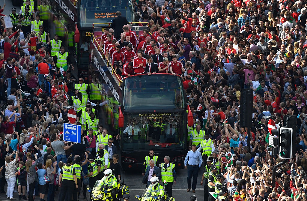 CDV do ra duong don xu Wales anh 1