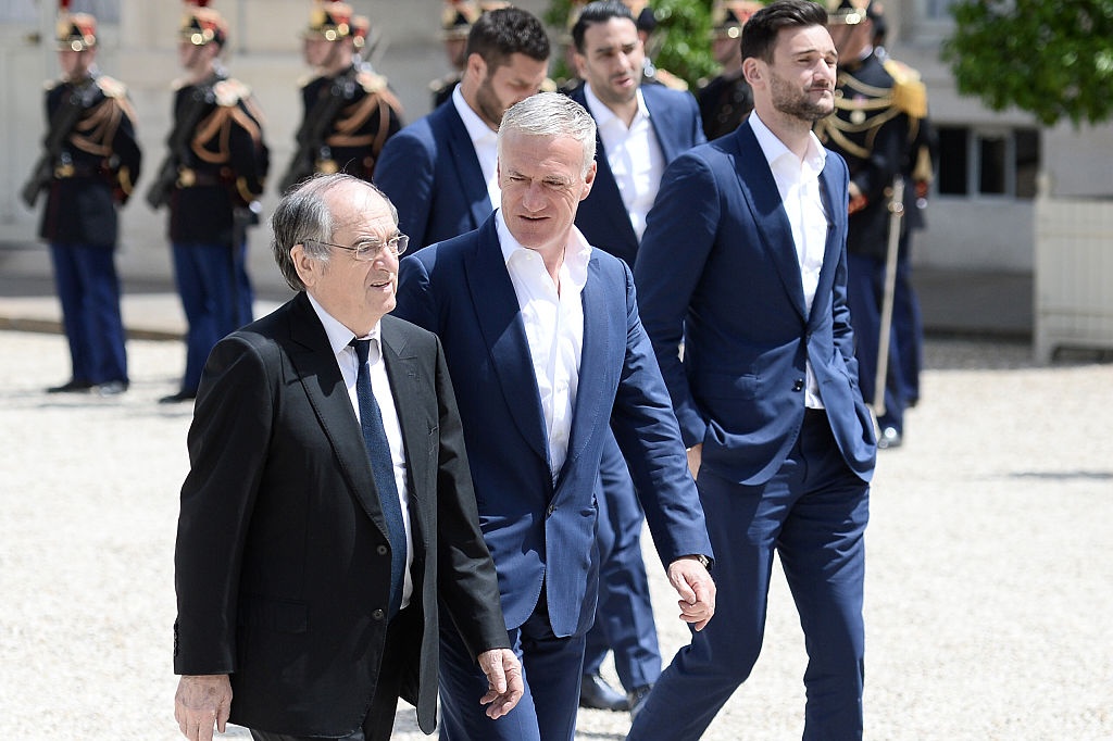 Dan WAGs xinh dep don cau thu Phap anh 6