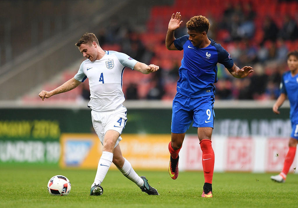 U19 Anh thang Phap 2-1 anh 5