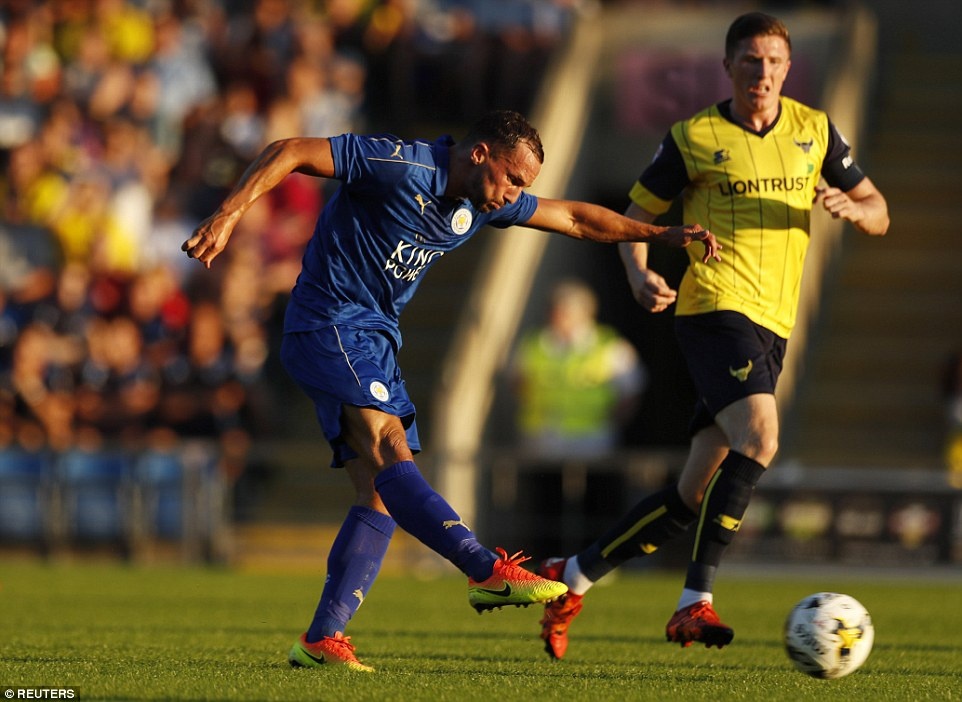 Leicester City vat va thang CLB hang 4 anh 4