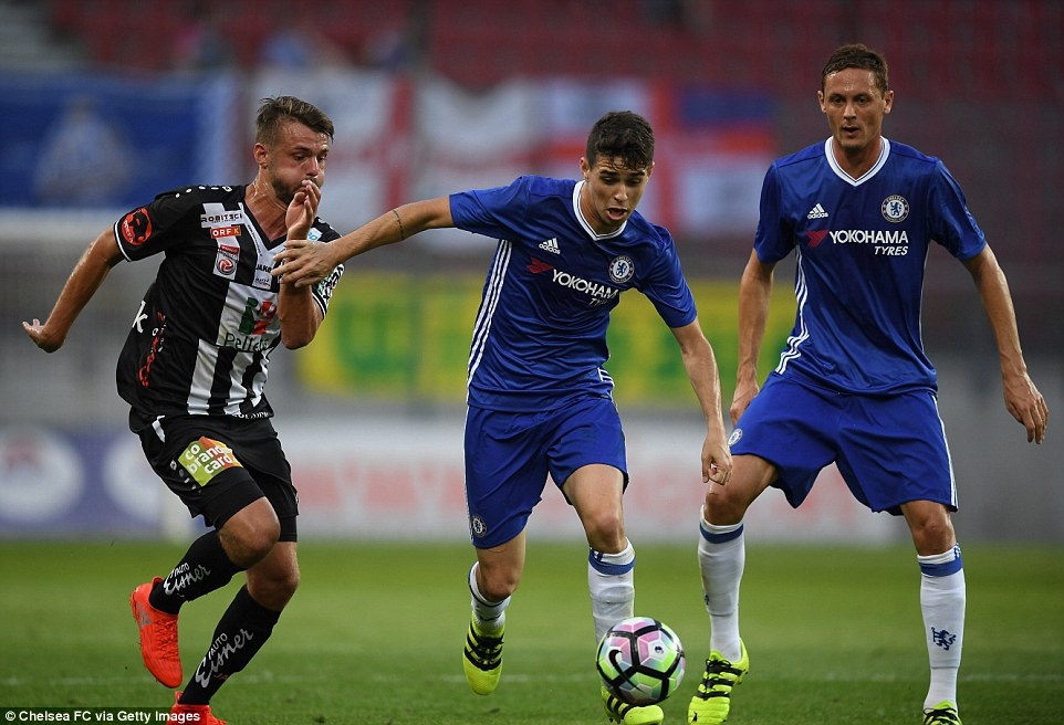 Chelsea cua Conte thang tran dau tien anh 1