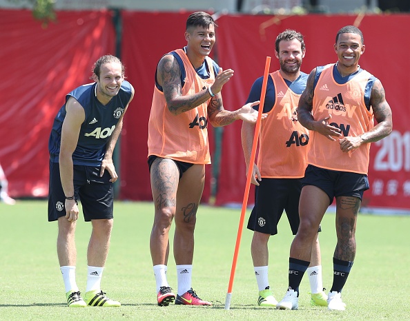 MU vui dua truoc tran gap Dortmund anh 6