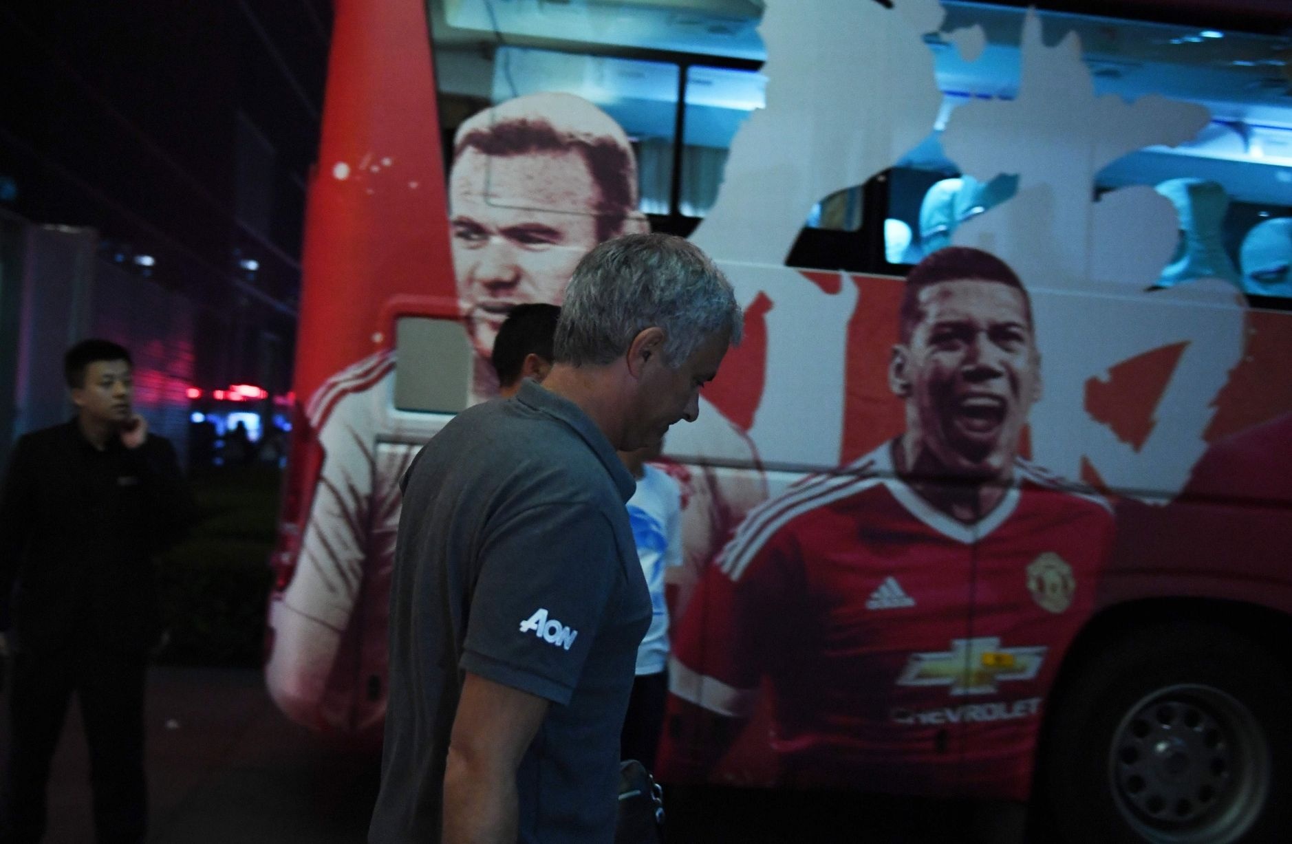 MU tro ve sau chuyen du dau anh 5