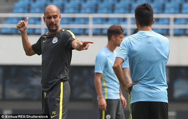 Guardiola trừng phạt cầu thủ không giảm cân ảnh 1 Guardiola trung phat cau thu khong giam can anh 1