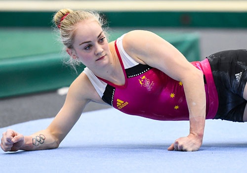 Van dong vien tap luyen gap rut truoc Olympics 2016 hinh anh