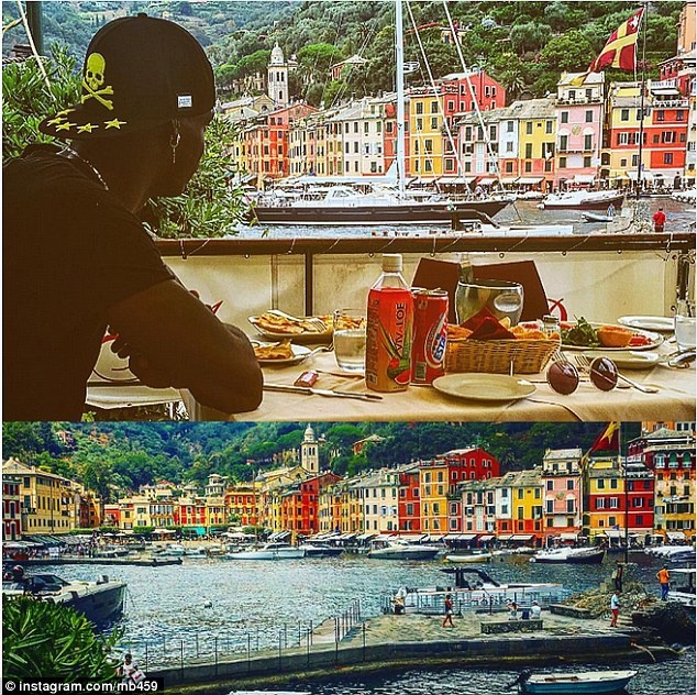 Balotelli hút thuốc trong kỳ nghỉ ảnh 5 Balotelli hut thuoc trong ky nghi anh 5