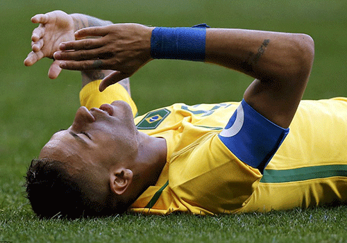 Olympic Brazil choi hon nguoi, Neymar van khong the ghi ban hinh anh
