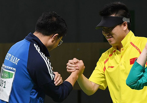 Hoang Xuan Vinh khien doi thu than phuc o Olympic 2016 hinh anh