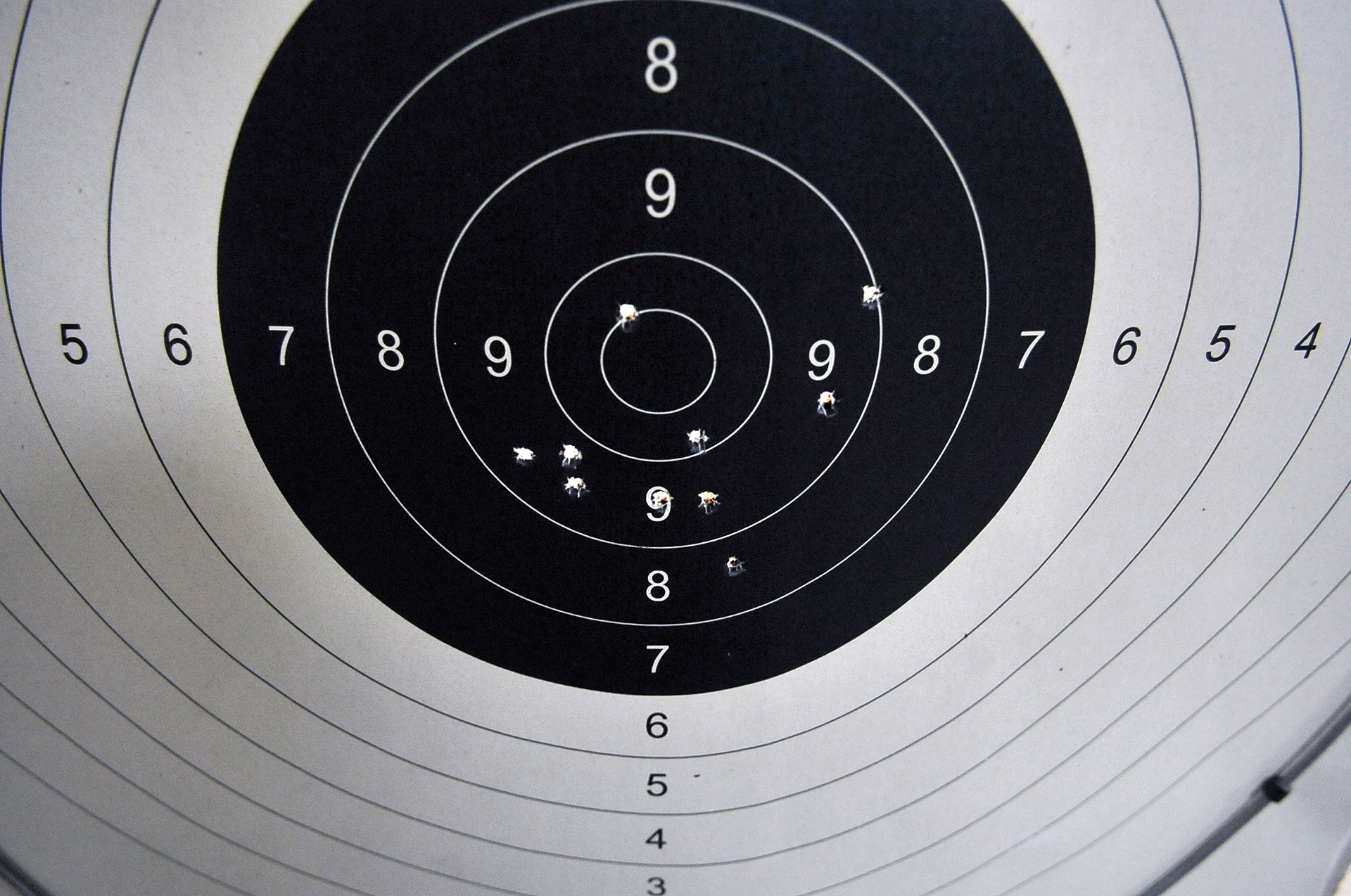 Xuan Vinh tap luyen o truong ban di anh 2