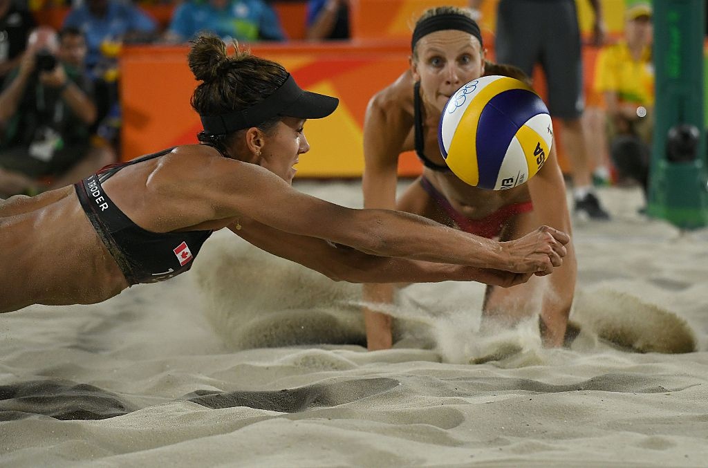 Nguoi dep bong chuyen bai bien Olympic 2016 anh 5