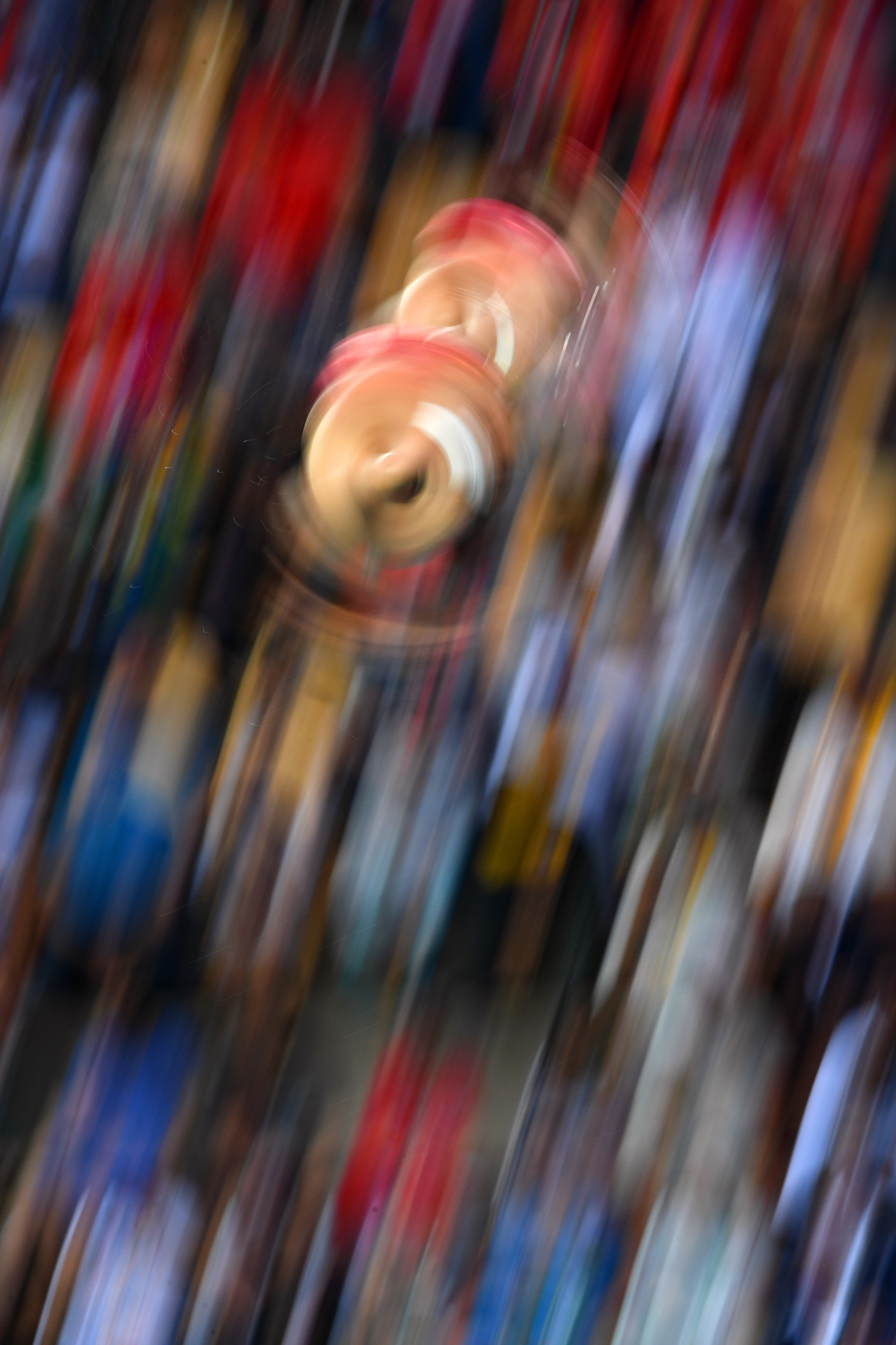 Trung Quoc co HCV nhay cau doi nam anh 4