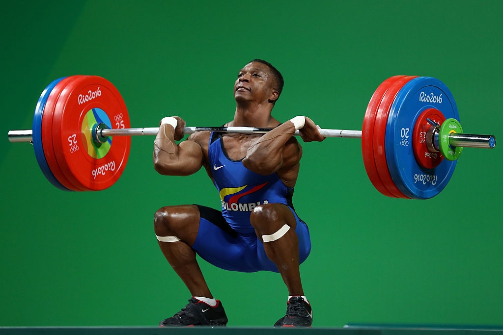 Nhà vô địch Olympic khóc nức nở ảnh 5 Nha vo dich Olympic khoc nuc no anh 5