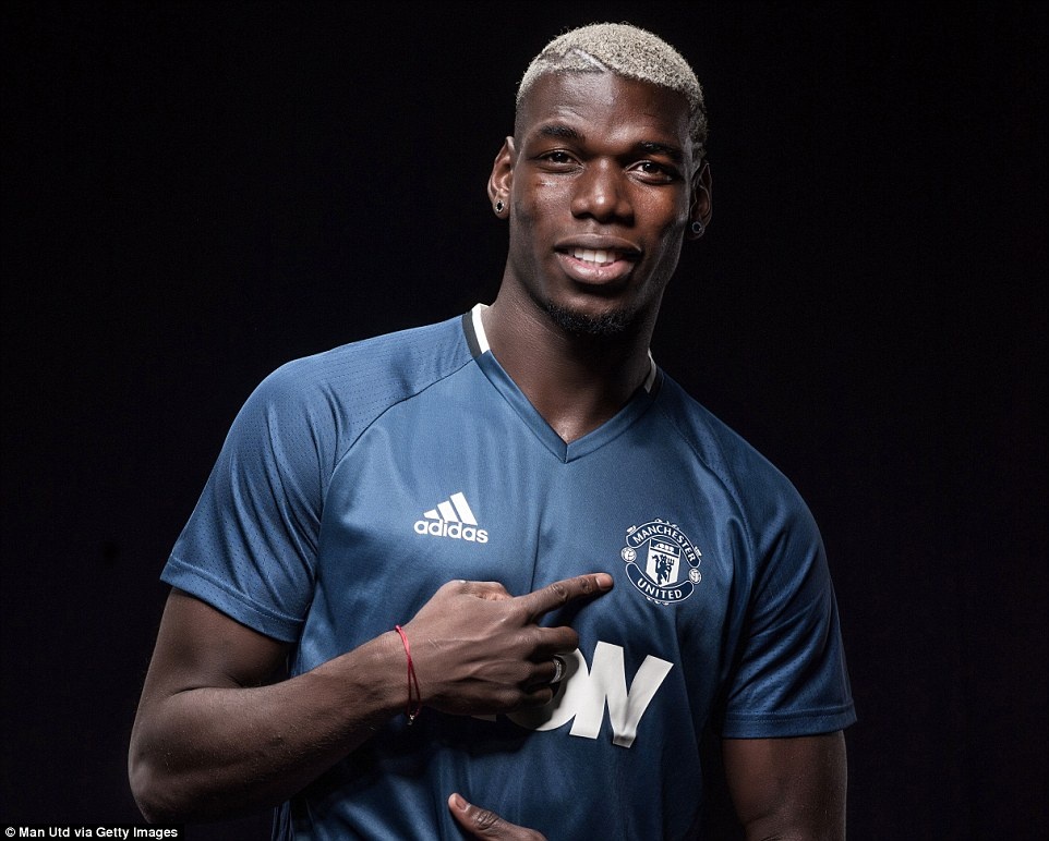 Paul Pogba ra mắt MU ảnh 4 Paul Pogba ra mat MU anh 4