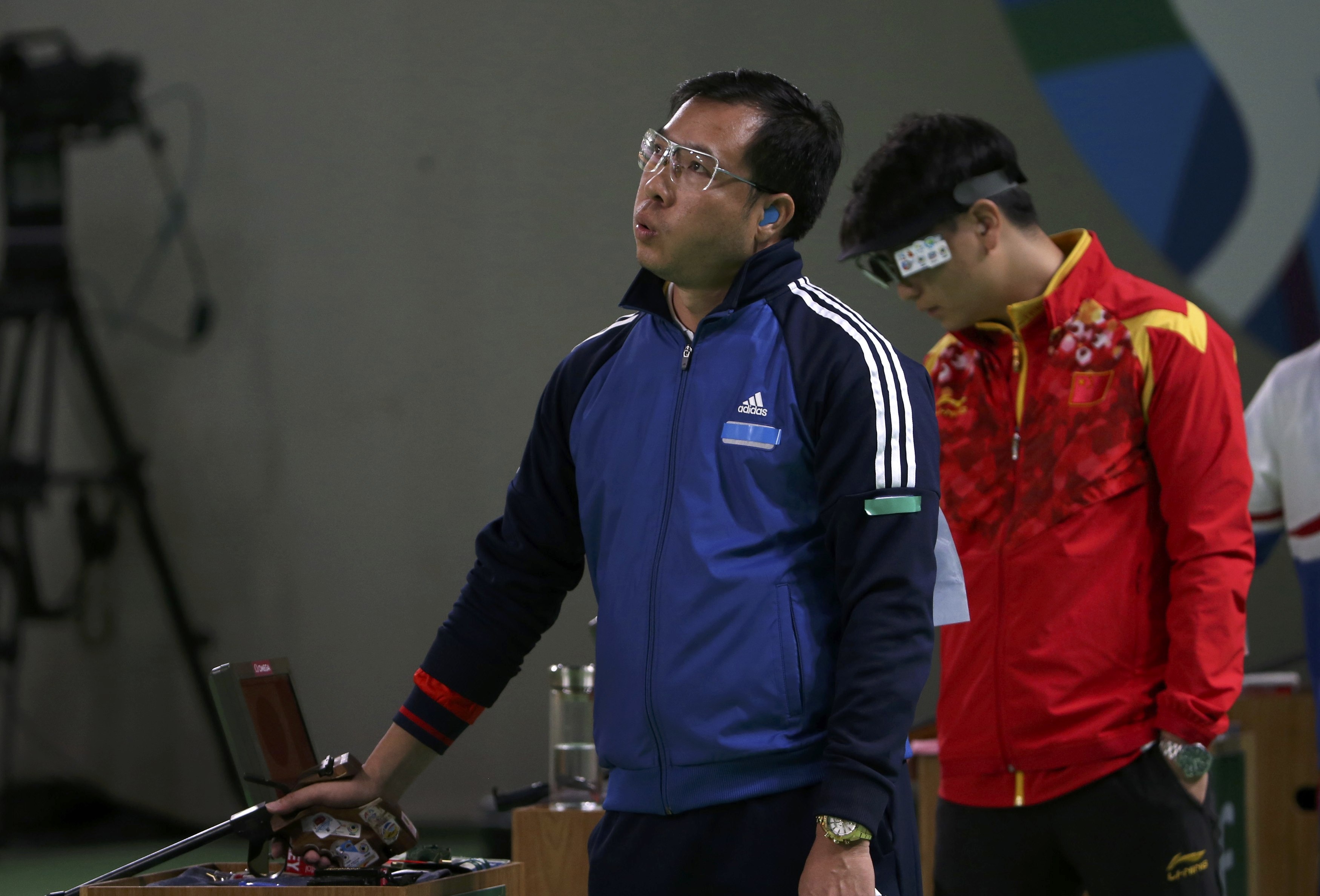 Hoang Xuan Vinh gianh HCB Olympic anh 3