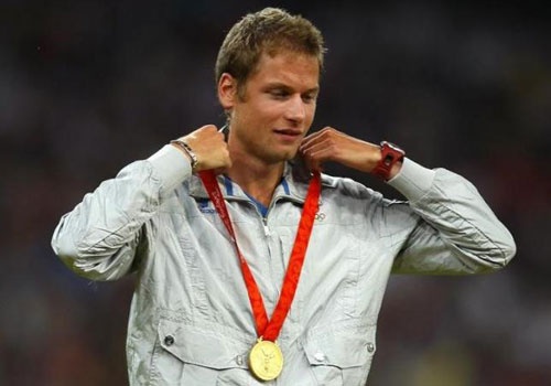 Nha vo dich Olympic bi cam 8 nam vi su dung doping hinh anh