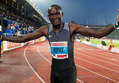 HLV bi duoi ve nuoc vi thay VDV Olympic thu doping hinh anh