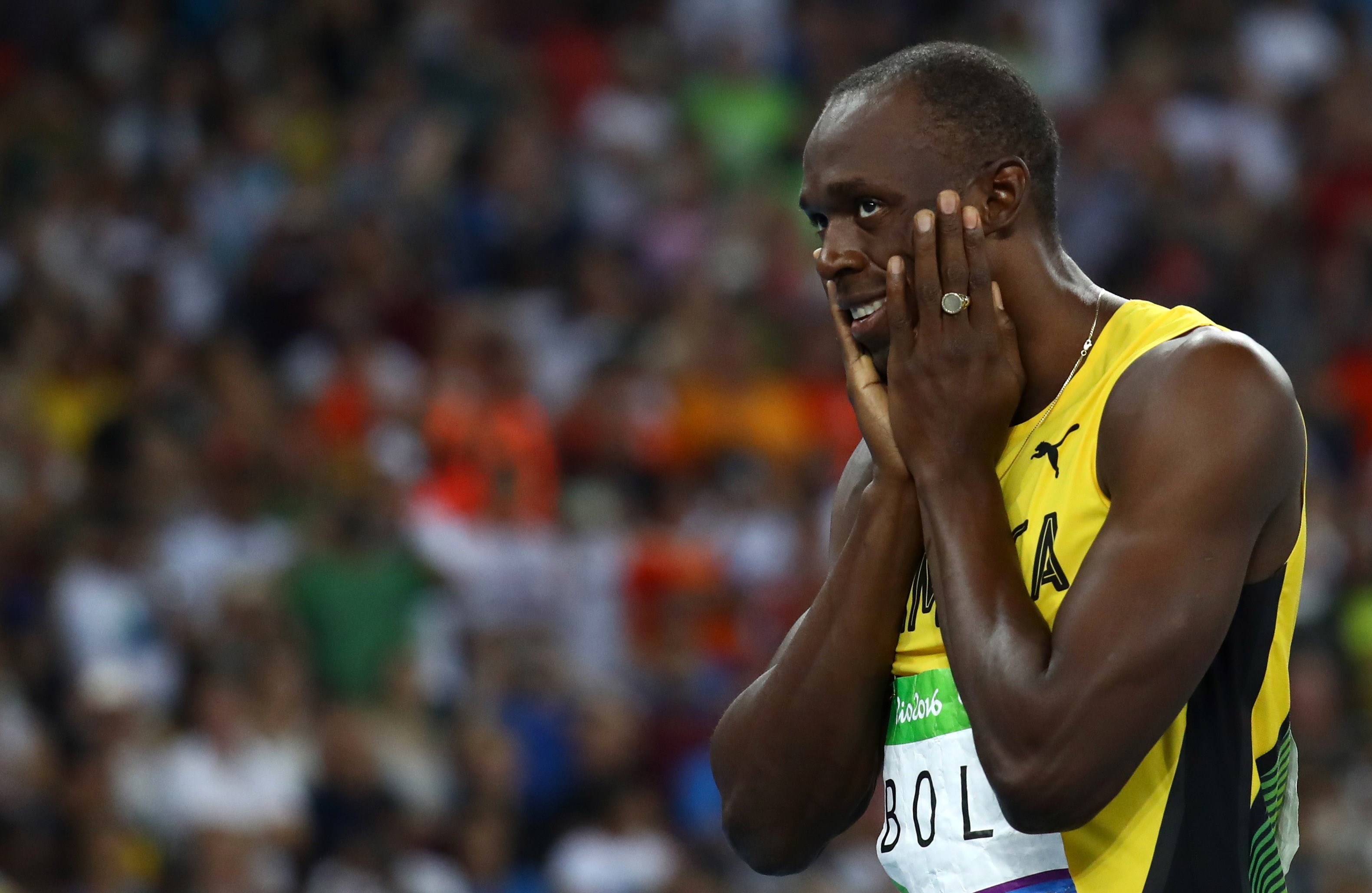 Bolt quay sang cuoi doi thu o Olympic anh 7