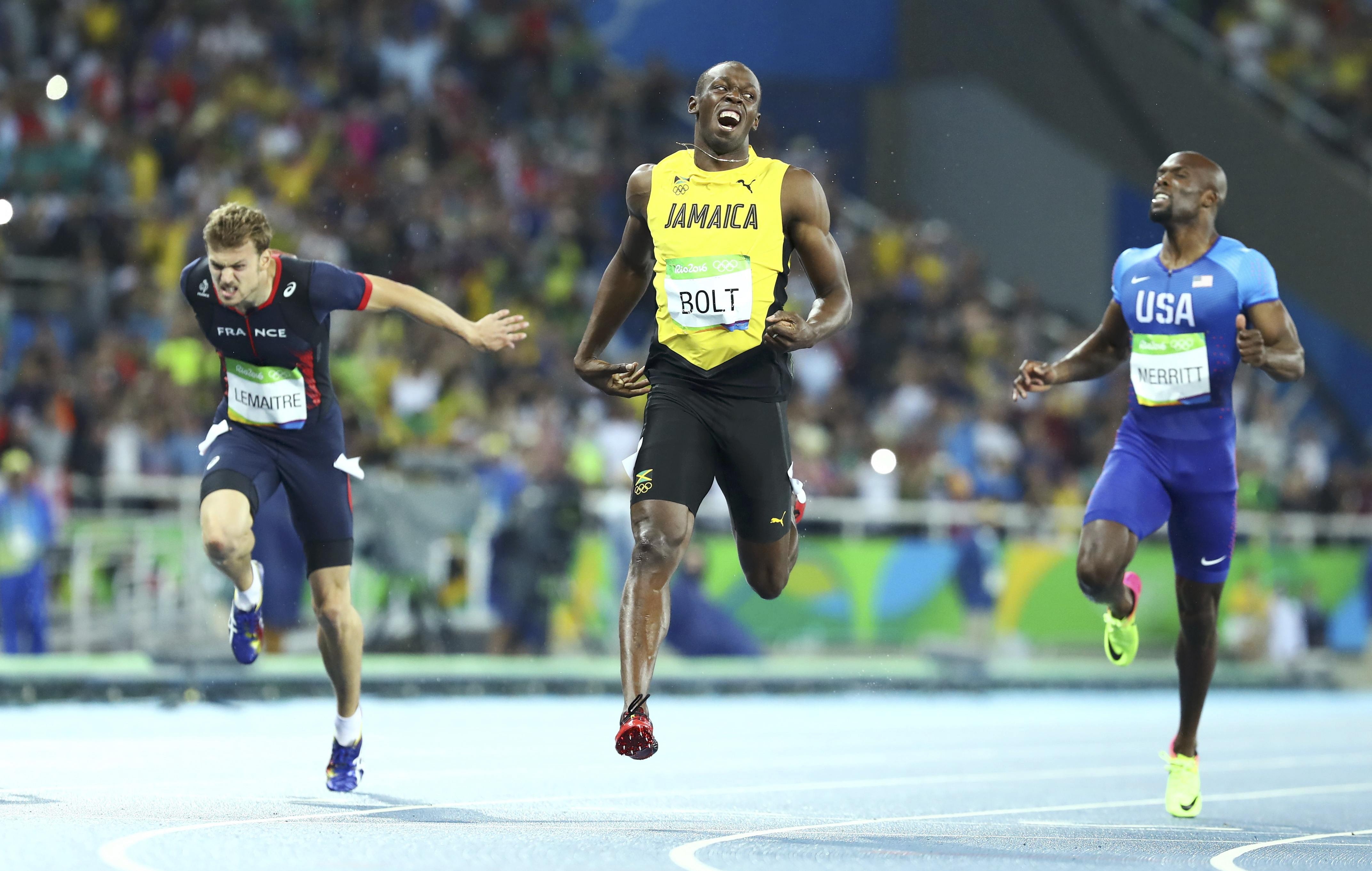 Bolt selfie cung CDV sau khi doat HCV anh 5