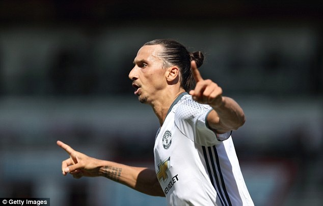 HLV Mourinho tiet lo tuong lai cua Ibrahimovic anh 1