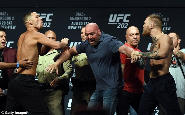 ‘Ga dien’ McGregor doa giet Nate Diaz anh 10