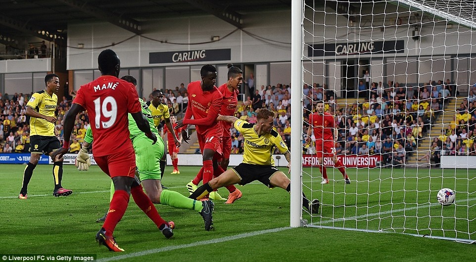 Sturridge ghi 2 ban trong 5 phut anh 3