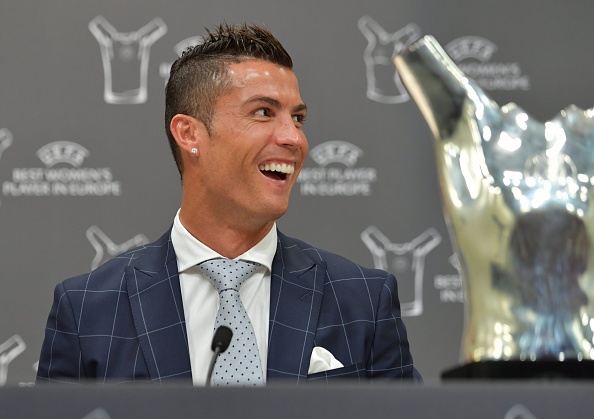 Ronaldo tích cực tập luyện rèn thể lực ảnh 6 Ronaldo tich cuc tap luyen ren the luc anh 6