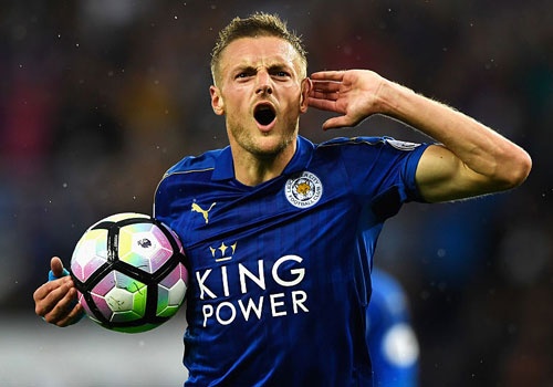 Vardy ghi ban, nha vo dich Leicester thang tran dau mua nay hinh anh