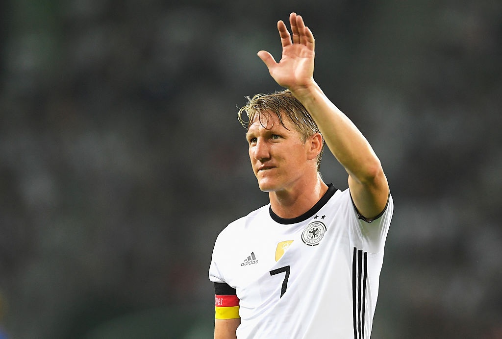Schweinsteiger khoc khi chia tay DT Duc anh 4